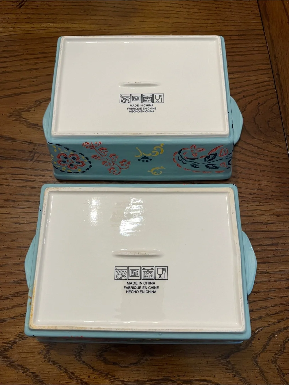 5 piece bakeware set with floral paisley design